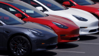 Tesla continue d'essayer d'impressionner à presque n'importe quel prix, sa dernière campagne de rabais a mis en colère les écologistes