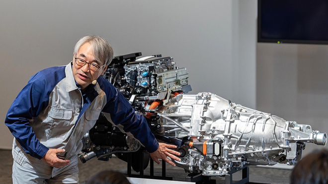 Japonci otevřeně ukázali záda elektromobilům. Společně vyvíjí několik nových, vysoce efektivních spalovacích motorů