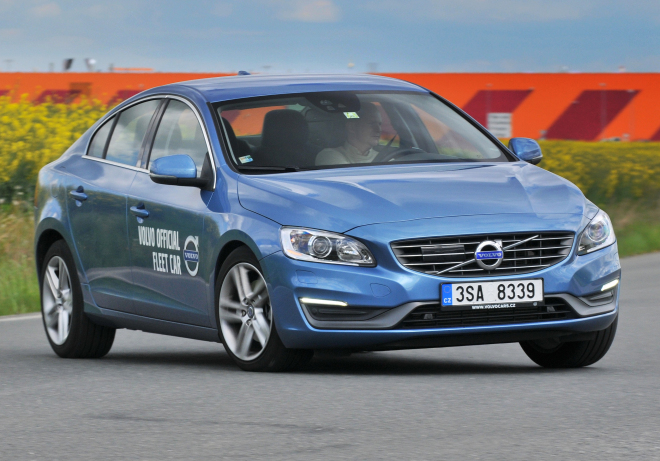 Test Volvo S60 D4 Drive-E: bořič mýtu