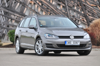 VW odrazil útok dodavatelů, díly mu dodat musí. Výrobu Golfu přesto na čas odstaví