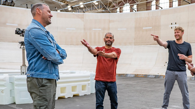 Top Gear je pod palbou kritiky, BBC dala 30 milionů za vybavení zničené po jediné scéně