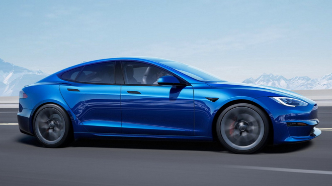 Hvězda Top Gearu zhodnotila Teslu Model S s bláznivým interiérem i další elektromobily