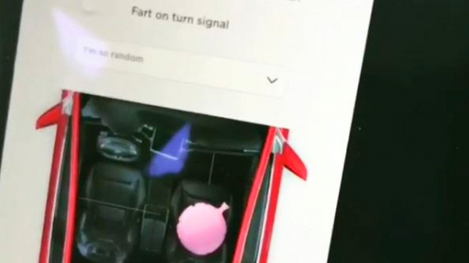 Tesla k Vánocům nadělila zákazníkům vážně bizarní aplikaci. Prdí na požádání
