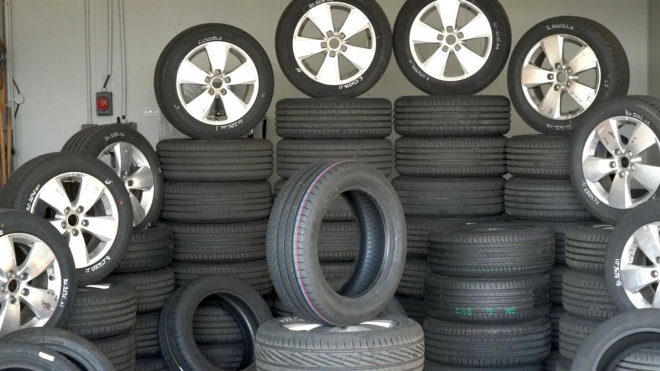 Test se pokusil najít nejlepší pneumatiky na denní ježdění v tom nejběžnějším rozměru