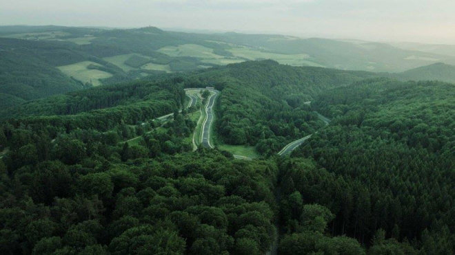 Do kin se žene film Zelené peklo, láká na slavná esa i nikdy neviděné záběry