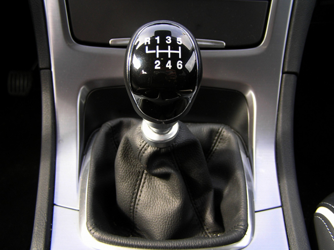 Ford Mondeo 2,0 Ecoboost zlevní díky nové manuální převodovce