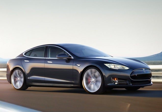 Tesla Model S P85D dostane nový software, zlepší i dojezd či maximálku