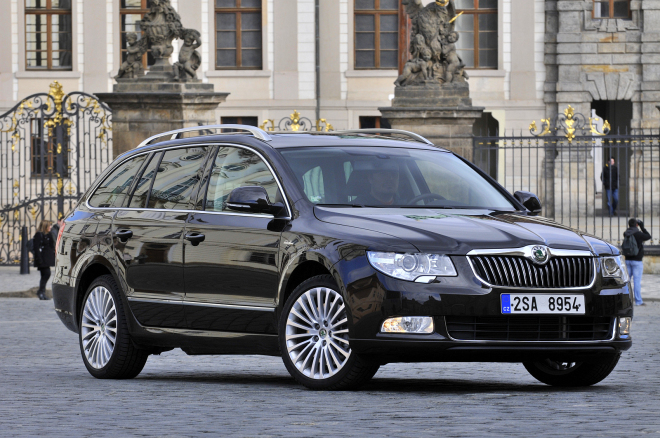 Nejuspokojivější auta dle J.D. Power 2013 UK: Jaguary a Škoda Superb