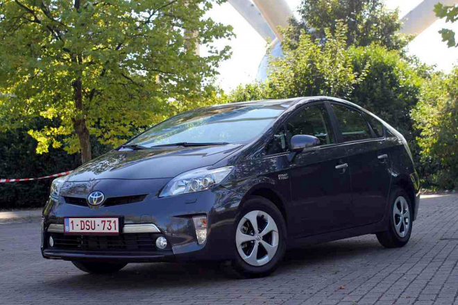 První test Toyota Prius Plug-In Hybrid: hvězda prvních dvaceti kilometrů