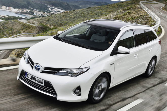 Toyota Auris Touring Sports 2013: nové kombi podrobněji, kufr má objem 530 litrů