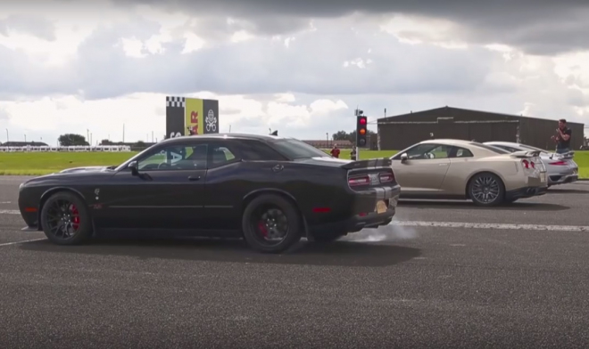 Válka světů: 911 Turbo S, GT-R a Challenger Hellcat ve sprintu, kdo vyhraje? (video)