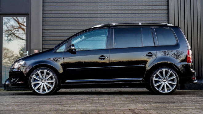 Někdo nacpal do rodinného VW motor z policejního Passatu. Stvořil skrytou zbraň se stovkou za 4,8 s, teď ji prodává