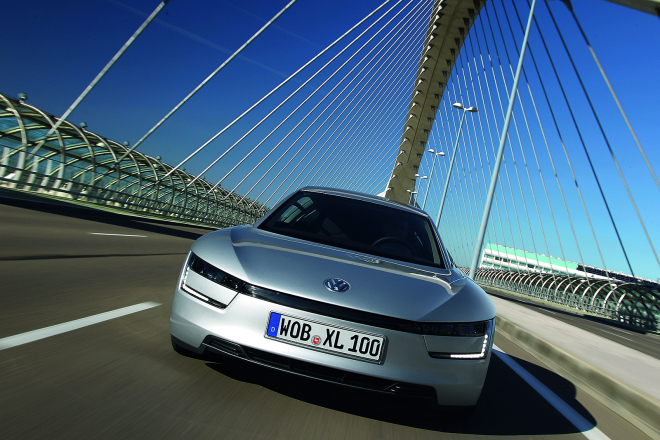 Volkswagen XL2: čtyřmístná verze XL1 nabídne více koní i kil, spotřeba se nezmění