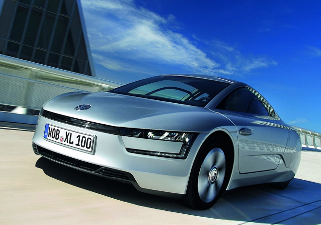 Volkswagen XL1 zná svou cenu, za 2,8 milionu Kč moc lidový nebude