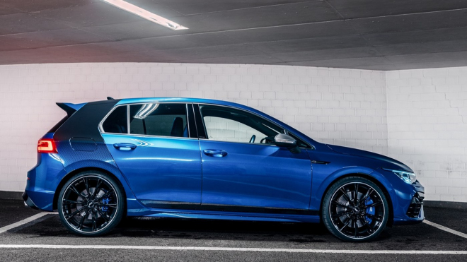 VW Golf už může mít tolik výkonu, že skoro vyrovná Porsche 911, nevypadá na to ani trochu