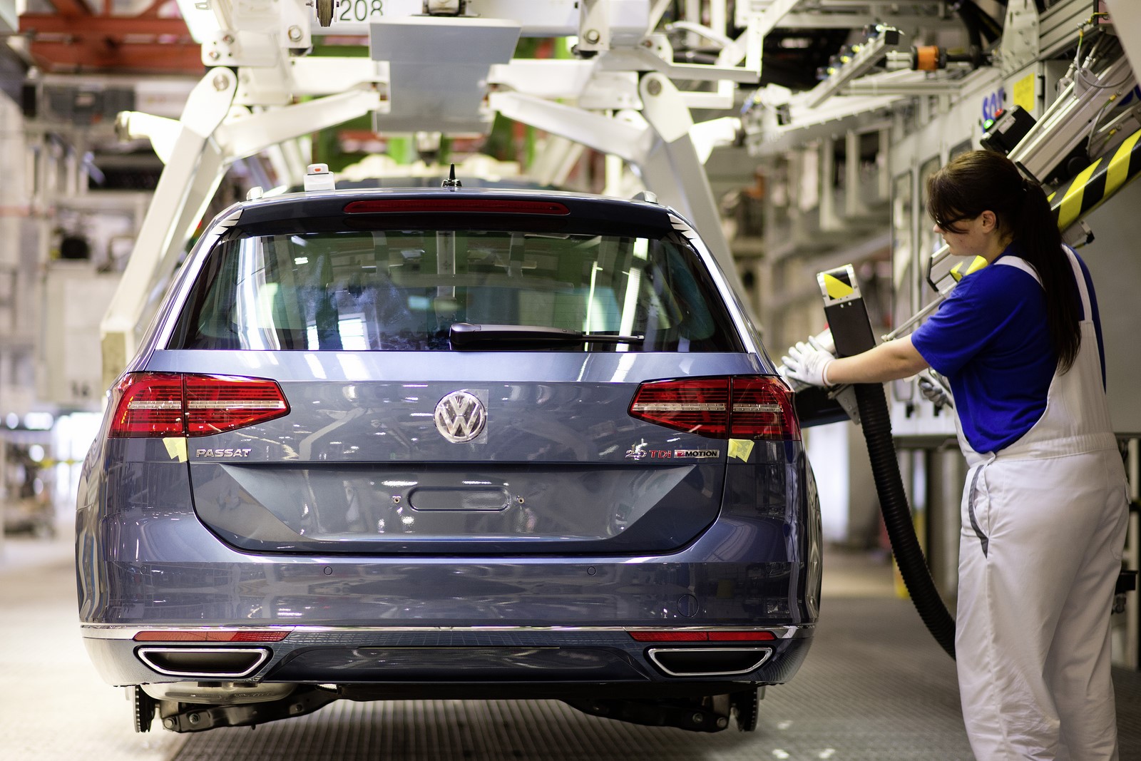 El nou Volkswagen Passat només pot ser familiar i té un preu base de 45.180  euros