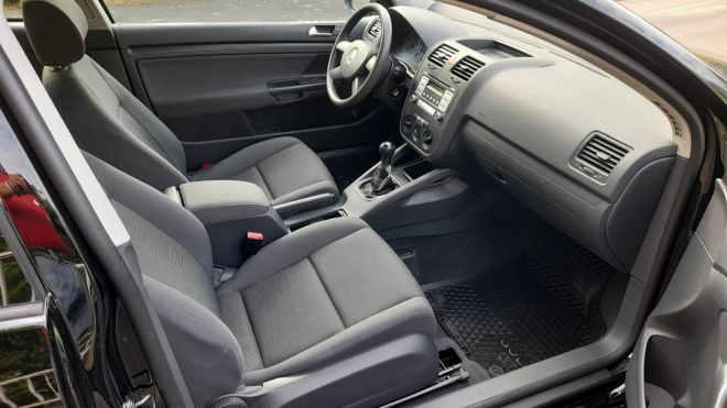 Poslední VW Golf s dieselem bez turba vypadá i po 300 tisících km bezvadně, další milion zvládne jako nic