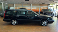 Chcete být milionářem? K mání je nezničitelné Volvo, které s původní technikou najelo 950 tisíc km, těch 50 už musí dát levou zadní