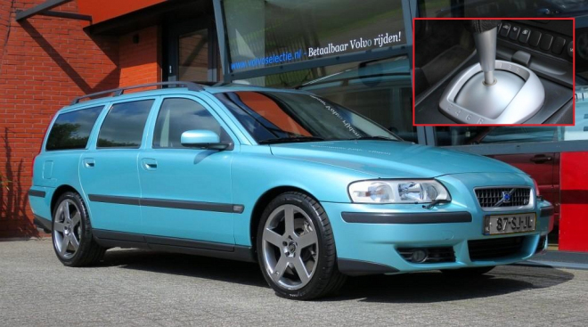 Kupte si poslední Volvo V70 R. Má 300 k, 4x4, manuál, horu místa, bezpečí i výdrže