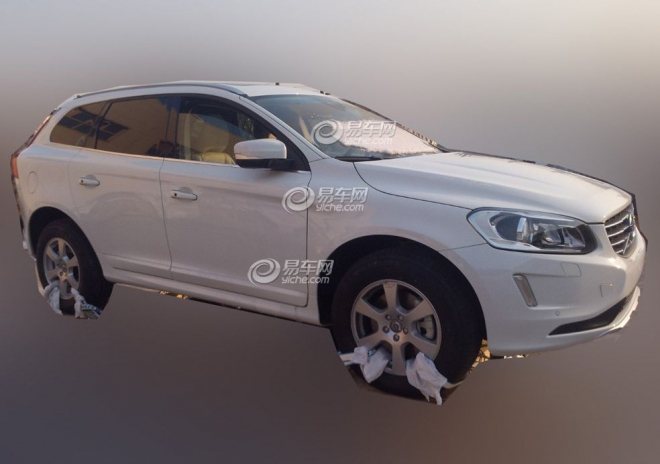 Volvo XC60 2013: citelný facelift nafocen bez maskování