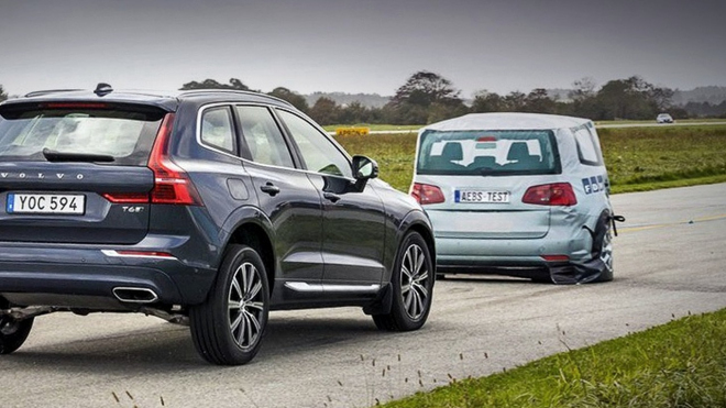 Volvo svolává přes 760 tisíc aut kvůli selhání systému, který jej dělá tím, čím je