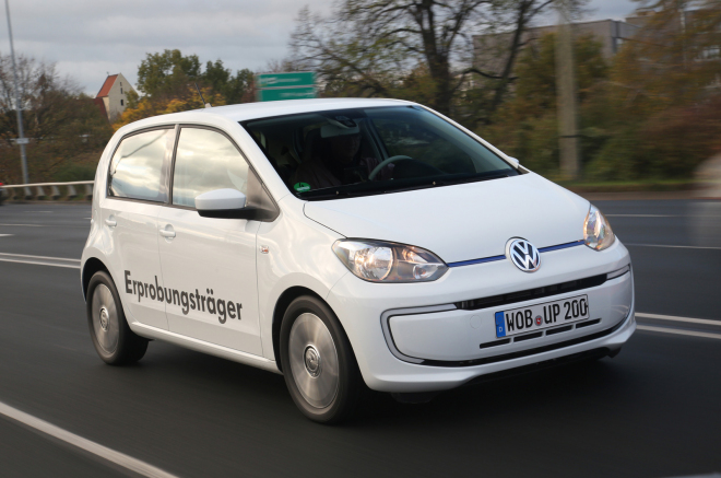Volkswagen Twin-Up: diesel-elektrický hybrid má jezdit za 1,1 l/100 km