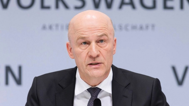 Kolik nás budou stát poslední výmysly EU? Šéf financí VW řekl účet jen za jeho firmu
