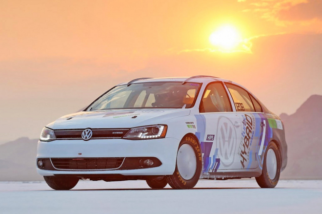 Volkswagen Jetta Hybrid (a nebo to, co z něj zbylo) je nejrychlejším hybridem světa