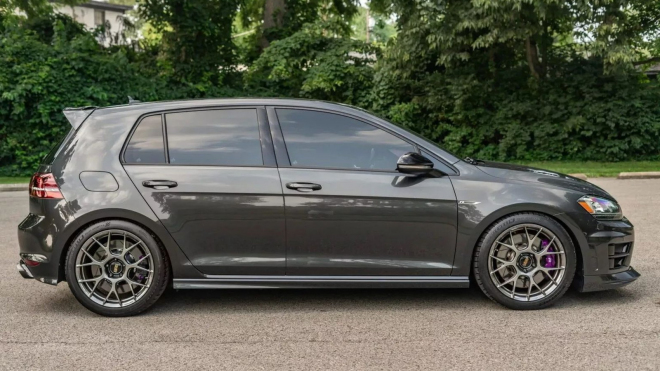 Omylem špatně nalakovaný a přesto prodaný Golf zcela změnil fungování VW, teď může být váš