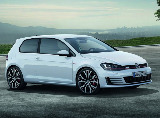 Volkswagen Golf GTI 2013 už zná svou českou cenu, oproti Německu je o 100 tisíc nižší