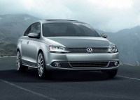 Nový Volkswagen Jetta 2011: už žádný Golf s kufrem