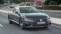 První test VW Arteon 2,0 TSI 4Motion: Superb po návštěvě u německého krejčího