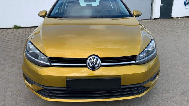 Jasně nejlevnější čtyřletý VW Golf v prodeji najel neskutečné kilometry, podobně neskutečně dobře vypadá