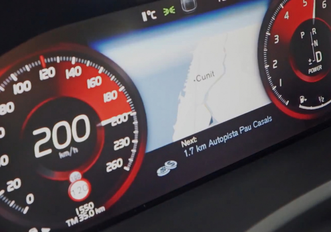 Volvo XC90 T8 2015: takhle zrychluje na 200 km/h vrcholná verze (video)