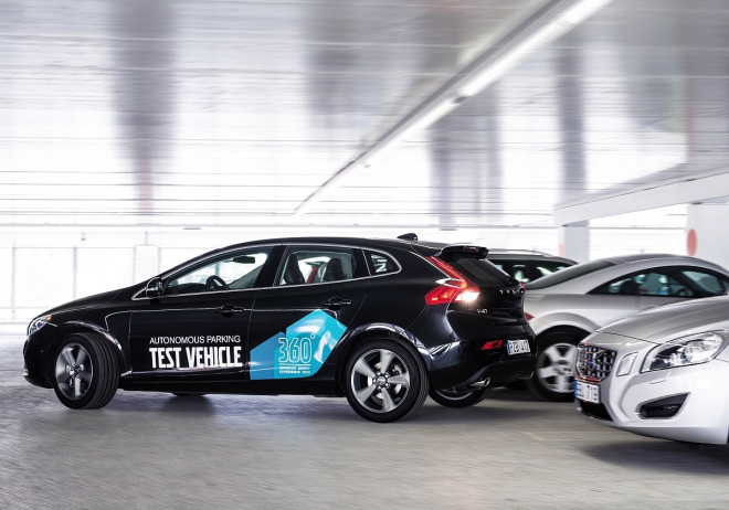 Volvo chystá systém, který zaparkuje váš vůz, aniž sedíte za volantem (+video)