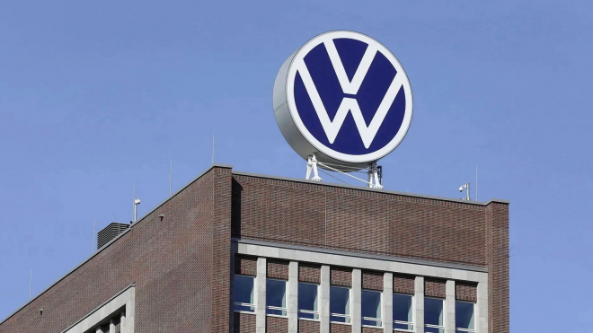 VW si zahrává s ohněm, konkurenci chce vyšachovat krokem, který se může obrátit proti němu