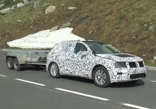 VW Tiguan 2016 natočen při testech. Ve své kůži a ve společnosti Škody Yeti (video)