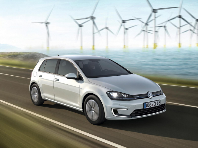 Volkswagen e-Golf jde do prodeje, podle očekávání skoro za 1 milion Kč