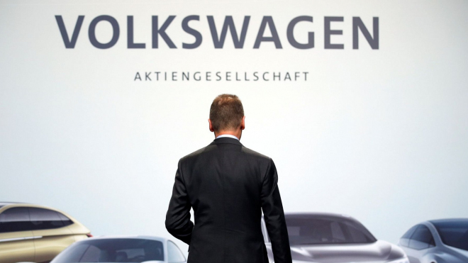 Člověk z nitra německého automobilového průmyslu popsal, proč se Volkswagen náhle zbavil svého šéfa