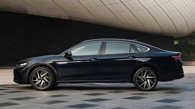 VW prodává i současný Passat jako sedan. A válí s ním, s cenou od 550 tisíc Kč je to terno