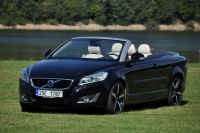 Test Volvo C70 D4: dieselová stylovka ze Severu