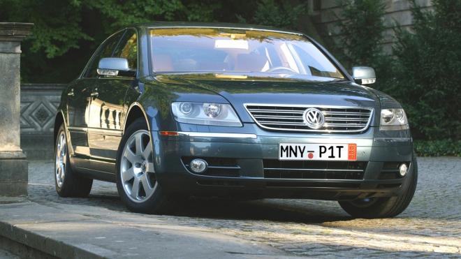 Jak moc chytré je koupit levný ojetý VW Phaeton W12? Jeden z kupců se podělil