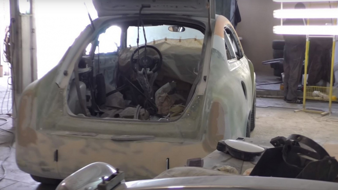 Fanda toužil po moderním autě 24 let mrtvé značky. Tak si ho chytře postavil sám