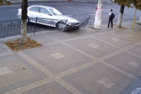 Nuda vám může zachránit život při automobilové nehodě, ukazuje video z Ruska