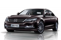 Zotye Z700 je vrcholný čínský vykradač německých limuzín