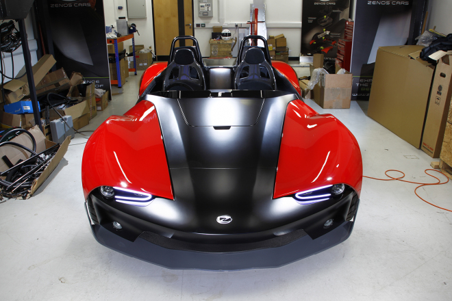 Zenos eviduje již 23 záloh na model E10, chystá i výrobu roadsteru E11 a kupé E12